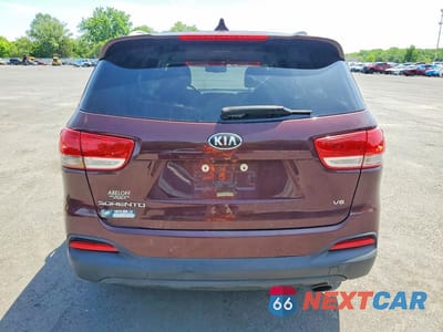 Zdjęcie 6 z 13 samochodu: 2017 KIA SORENTO LX V6 VIN:5XYPGDA58HG234789 - miniatura