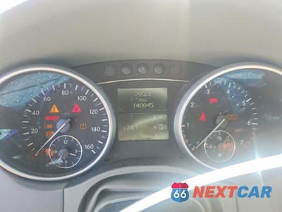 Zdjęcie 9 z 12 samochodu: 2011 MERCEDES-BENZ ML 350 4MATIC VIN:4JGBB8GB5BA720119 - miniatura