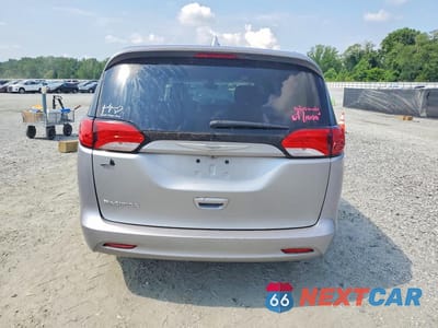 Zdjęcie 6 z 13 samochodu: 2017 CHRYSLER PACIFICA TOURING VIN:2C4RC1DG9HR702900 - miniatura