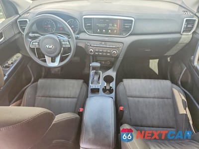 Zdjęcie 8 z 13 samochodu: 2021 KIA SPORTAGE LX VIN:KNDPM3AC5M7867744 - miniatura