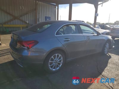Trzecie zdjęcie samochodu z tyłu: 2021 MERCEDES-BENZ A 220 4MATIC VIN:W1K3G4FB6MJ285947 - miniatura