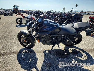 Trzecie zdjęcie samochodu z tyłu: 2019 YAMAHA MT07 VIN:JYARM27E2KA002883 - miniatura