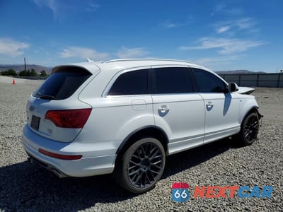Trzecie zdjęcie samochodu z tyłu: 2010 AUDI Q7 PRESTIGE VIN:WA1WMAFE8AD007838 - miniatura