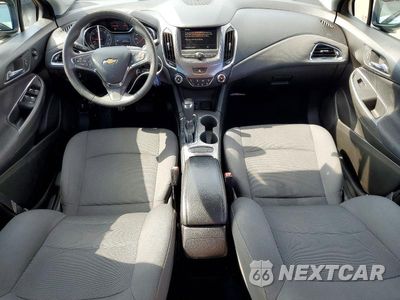 Zdjęcie 8 z 13 samochodu: 2019 CHEVROLET CRUZE LS VIN:3G1BC6SM1KS613056 - miniatura
