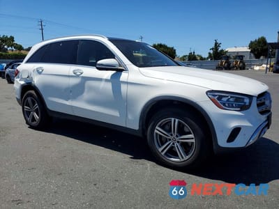 Czwarte zdjęcie samochodu z boku: 2020 MERCEDES-BENZ GLC 300 4MATIC VIN:WDC0G8EB7LF680429 - miniatura