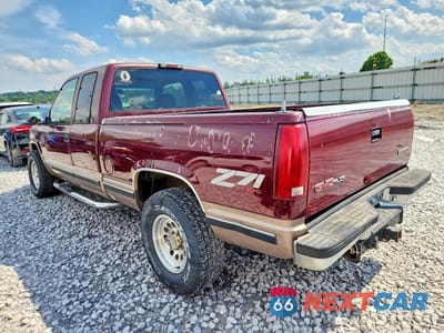 Drugie zdjęcie samochodu z przodu: 1996 GMC SIERRA K1500 VIN:2GTEK19R7T1500138 - miniatura