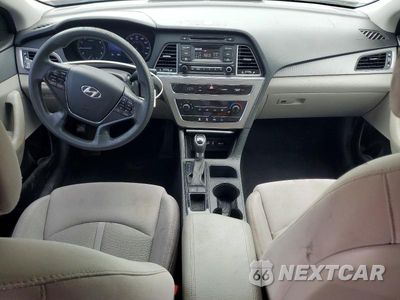 Zdjęcie 8 z 12 samochodu: 2017 HYUNDAI SONATA SE VIN:5NPE24AF7HH571994 - miniatura