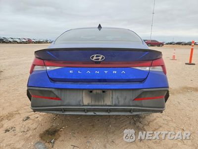 Zdjęcie 6 z 12 samochodu: 2025 HYUNDAI ELANTRA SEL SPORT VIN:KMHLM4DG4SU978721 - miniatura