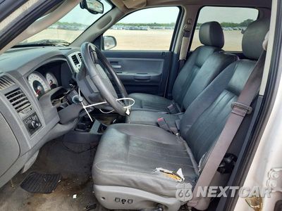 Zdjęcie 7 z 12 samochodu: 2005 DODGE DAKOTA QUAD VIN:1D7HW58N85S324488 - miniatura