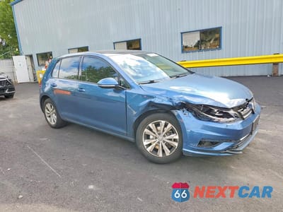 Czwarte zdjęcie samochodu z boku: 2018 VOLKSWAGEN GOLF S VIN:3VWB17AU5JM265783 - miniatura