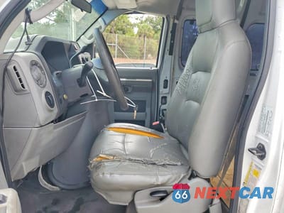 Zdjęcie 7 z 13 samochodu: 2009 FORD ECONOLINE E250 VAN VIN:1FTNS24W09DA83526 - miniatura