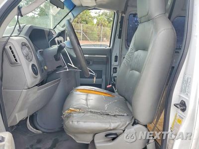 Zdjęcie 7 z 13 samochodu: 2009 FORD ECONOLINE E250 VAN VIN:1FTNS24W09DA83526 - miniatura