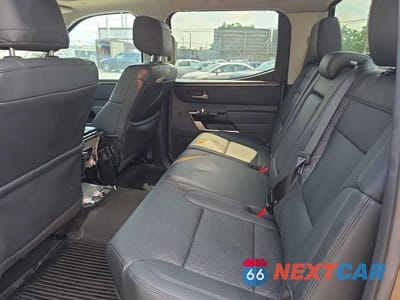 Zdjęcie 11 z 14 samochodu: 2024 TOYOTA TUNDRA LIMITED VIN:5TFWA5DB6RX158699 - miniatura
