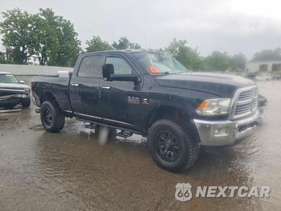 Czwarte zdjęcie samochodu z boku: 2018 RAM 3500 SLT VIN:3C63R3DL2JG187397 - miniatura