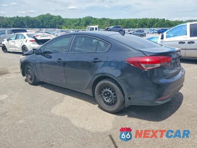 Drugie zdjęcie samochodu z przodu: 2017 KIA FORTE LX VIN:3KPFK4A71HE058807 - miniatura