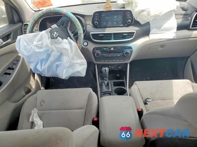 Zdjęcie 8 z 13 samochodu: 2021 HYUNDAI TUCSON VALUE VIN:KM8J33A48MU326055 - miniatura