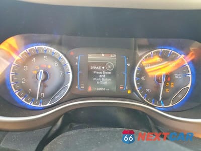 Zdjęcie 9 z 13 samochodu: 2017 CHRYSLER PACIFICA TOURING VIN:2C4RC1DG4HR634389 - miniatura