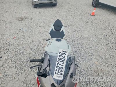 Piąte zdjęcie samochodu w środku: 2025 KAWASAKI ZX636 K VIN:JKBZXJJ19SA026731 - miniatura