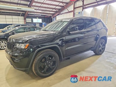 2019 JEEP GRAND CHEROKEE LAREDO 1C4RJFAGXKC612565 - główne zdjęcie licytacji z USA - miniatura