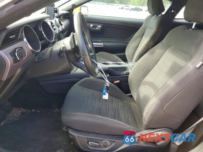 Zdjęcie 7 z 12 samochodu: 2017 FORD MUSTANG VIN:1FA6P8TH2H5296181 - miniatura