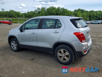 Drugie zdjęcie samochodu z przodu: 2018 CHEVROLET TRAX LS VIN:3GNCJNSB7JL223203 - miniatura