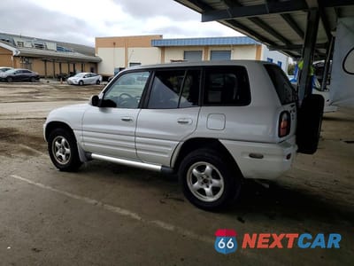 Drugie zdjęcie samochodu z przodu: 1999 TOYOTA RAV4 BASE VIN:JT3HP10V7X7135353 - miniatura
