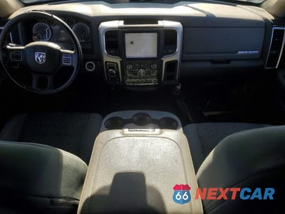 Zdjęcie 8 z 12 samochodu: 2016 RAM 1500 SLT VIN:1C6RR7GT2GS153975 - miniatura