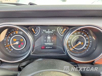 Zdjęcie 9 z 13 samochodu: 2022 JEEP WRANGLER UNLIMITED SPORT VIN:1C4HJXDG3NW165206 - miniatura