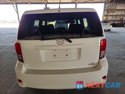 Zdjęcie 6 z 12 samochodu: 2011 TOYOTA SCION XB VIN:JTLZE4FE8B1121654 - miniatura