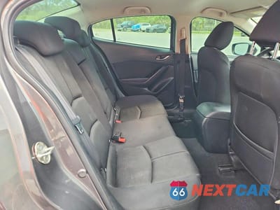 Zdjęcie 10 z 12 samochodu: 2017 MAZDA 3 SPORT VIN:3MZBN1U7XHM155362 - miniatura