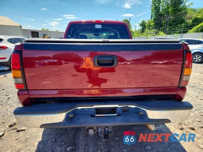 Zdjęcie 6 z 12 samochodu: 2007 GMC SIERRA K2500 HEAVY DUTY VIN:1GTHK23D67F184844 - miniatura