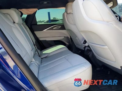 Zdjęcie 10 z 12 samochodu: 2024 CADILLAC LYRIQ LUXURY VIN:1GYKPSRK8RZ125657 - miniatura