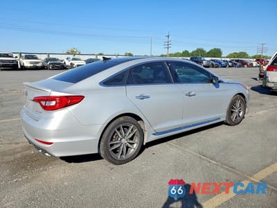 Trzecie zdjęcie samochodu z tyłu: 2015 HYUNDAI SONATA SPORT 2.0T VIN:5NPE34AB0FH071859 - miniatura