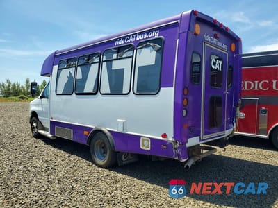 Drugie zdjęcie samochodu z przodu: 2017 FORD ECONOLINE E450 SUPER DUTY CUTAWAY VAN VIN:1FDFE4FS7HDC05262 - miniatura