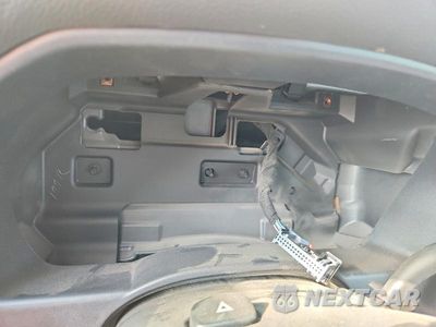 Zdjęcie 9 z 12 samochodu: 2016 CHEVROLET SILVERADO C2500 HEAVY DUTY VIN:1GC1CUEG2GF138624 - miniatura