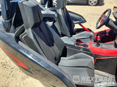 Zdjęcie 10 z 12 samochodu: 2020 POLARIS SLINGSHOT R VIN:57XAARGB2L8137743 - miniatura