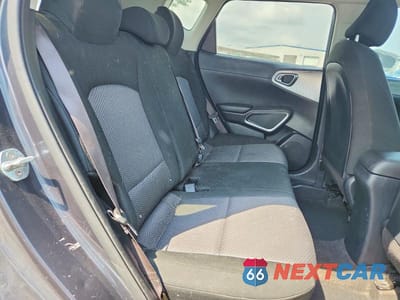 Zdjęcie 11 z 14 samochodu: 2022 KIA SOUL LX VIN:KNDJ23AU3N7805913 - miniatura
