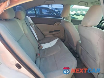 Zdjęcie 10 z 12 samochodu: 2012 HONDA CIVIC LX VIN:2HGFB2F55CH575781 - miniatura