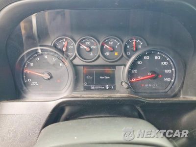 Zdjęcie 9 z 12 samochodu: 2021 CHEVROLET SILVERADO K1500 VIN:3GCUYAEF2MG296007 - miniatura
