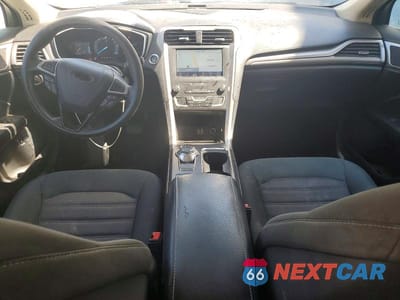 Zdjęcie 8 z 12 samochodu: 2019 FORD FUSION SE VIN:3FA6P0LU9KR265447 - miniatura