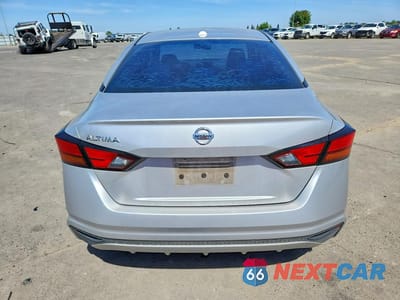 Zdjęcie 6 z 12 samochodu: 2019 NISSAN ALTIMA S VIN:1N4BL4BV4KC258934 - miniatura