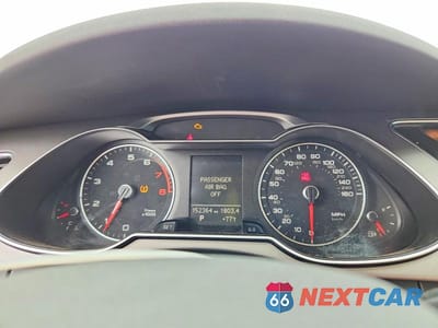 Zdjęcie 9 z 12 samochodu: 2013 AUDI A4 PREMIUM VIN:WAUBFAFL9DN025550 - miniatura