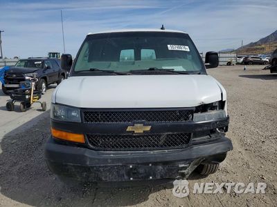 Piąte zdjęcie samochodu w środku: 2021 CHEVROLET EXPRESS G2500 DELIVERY VAN VIN:1GCWGBFP5M1256544 - miniatura