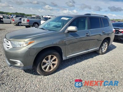 2011 TOYOTA HIGHLANDER BASE 5TDZA3EH2BS015796 - główne zdjęcie licytacji z USA - miniatura