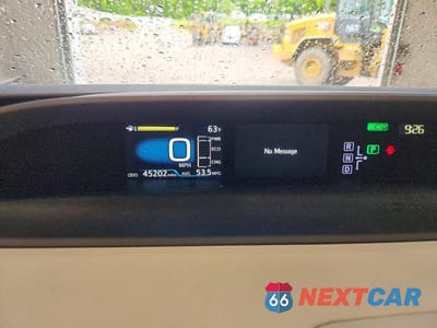 Zdjęcie 9 z 13 samochodu: 2016 TOYOTA PRIUS TWO VIN:JTDKBRFU7G3508993 - miniatura