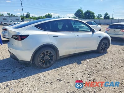 Trzecie zdjęcie samochodu z tyłu: 2023 TESLA MODEL Y VIN:7SAYGDEEXPA056548 - miniatura