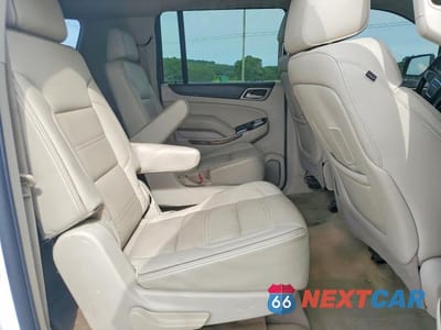 Zdjęcie 10 z 12 samochodu: 2016 GMC YUKON XL DENALI VIN:1GKS1HKJ5GR103855 - miniatura