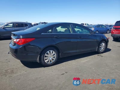 Trzecie zdjęcie samochodu z tyłu: 2013 HYUNDAI SONATA GLS VIN:5NPEB4ACXDH609329 - miniatura