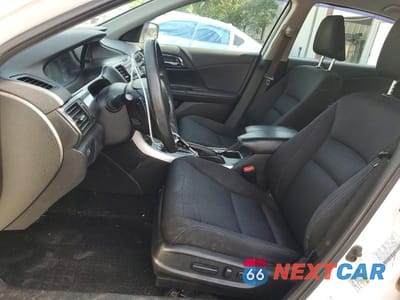 Zdjęcie 7 z 12 samochodu: 2015 HONDA ACCORD SPORT VIN:1HGCR2F55FA172935 - miniatura