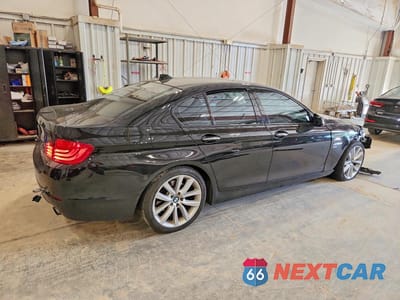 Trzecie zdjęcie samochodu z tyłu: 2011 BMW 535I VIN:WBAFU7C51BDU56256 - miniatura
